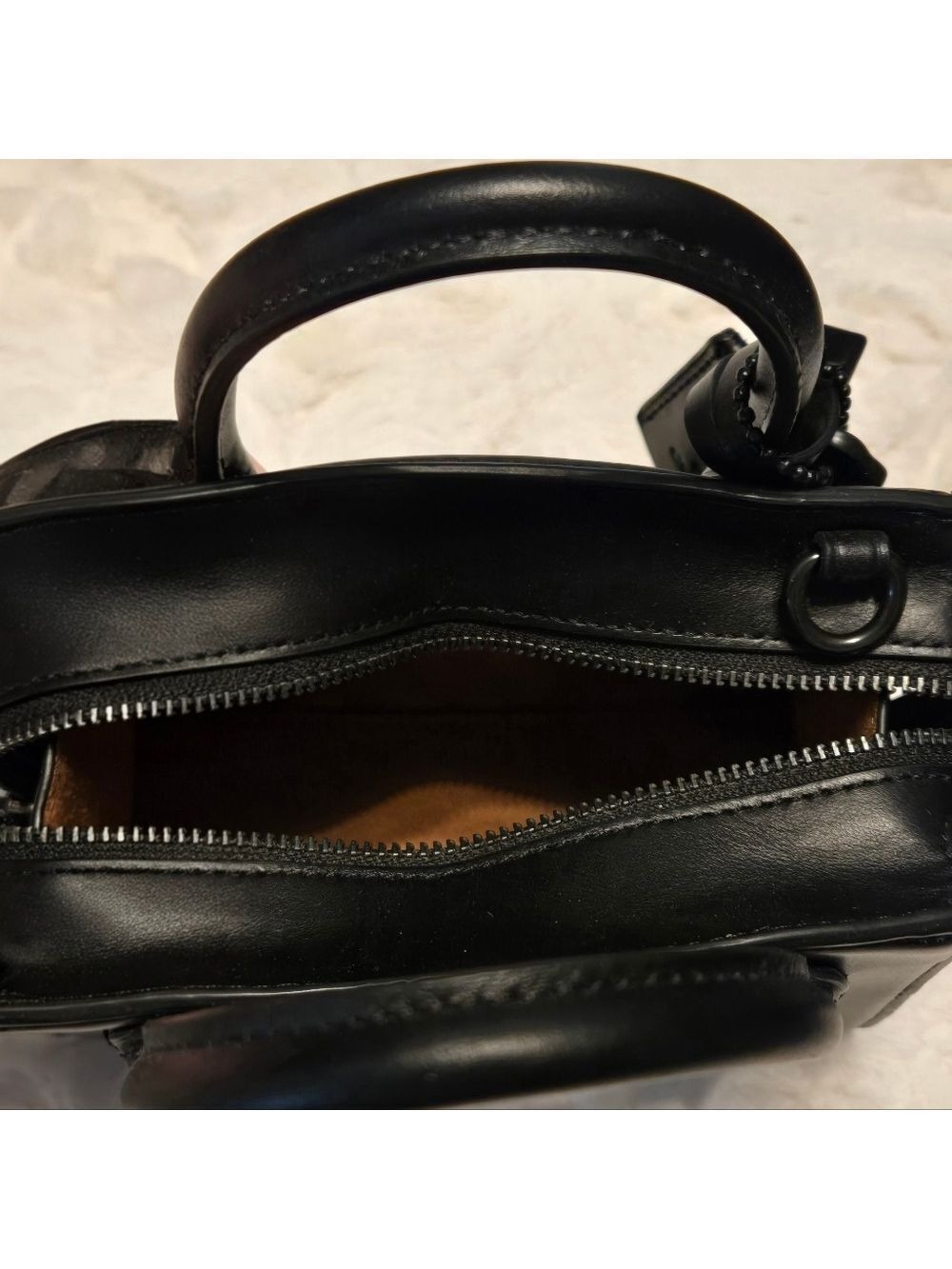 NWOT Andrea Mini Carryall Blackout Set W/ Wallet And Signature C Bag Charm - Picture 16 of 16